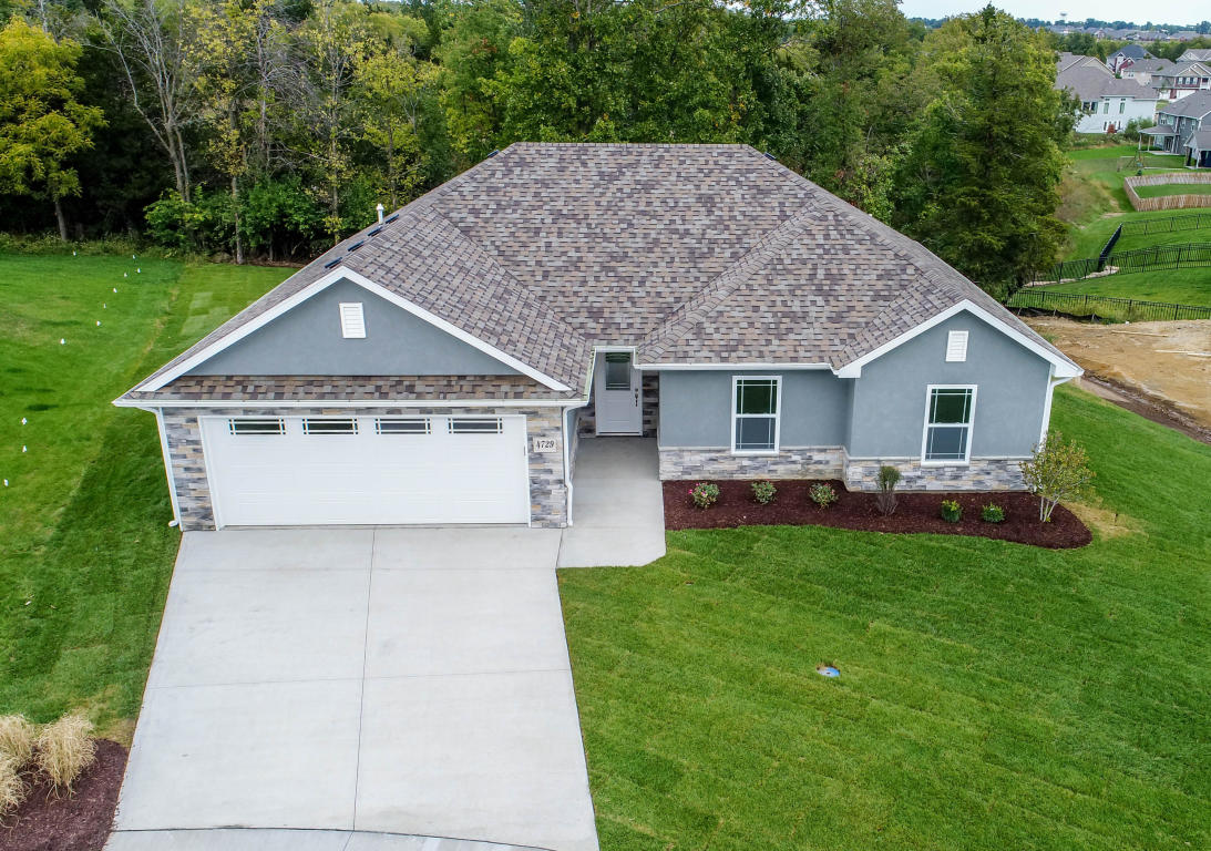 4729StoneMtn Tompkins Homes & Development